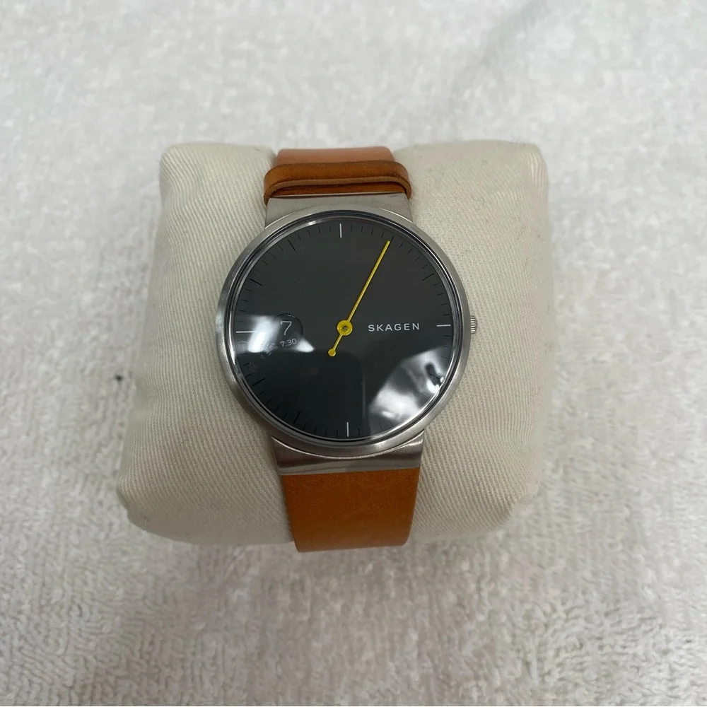 Skagen Men's Cognac Leather Ancher Gray Stainless Steel Adjustable Watch Classic